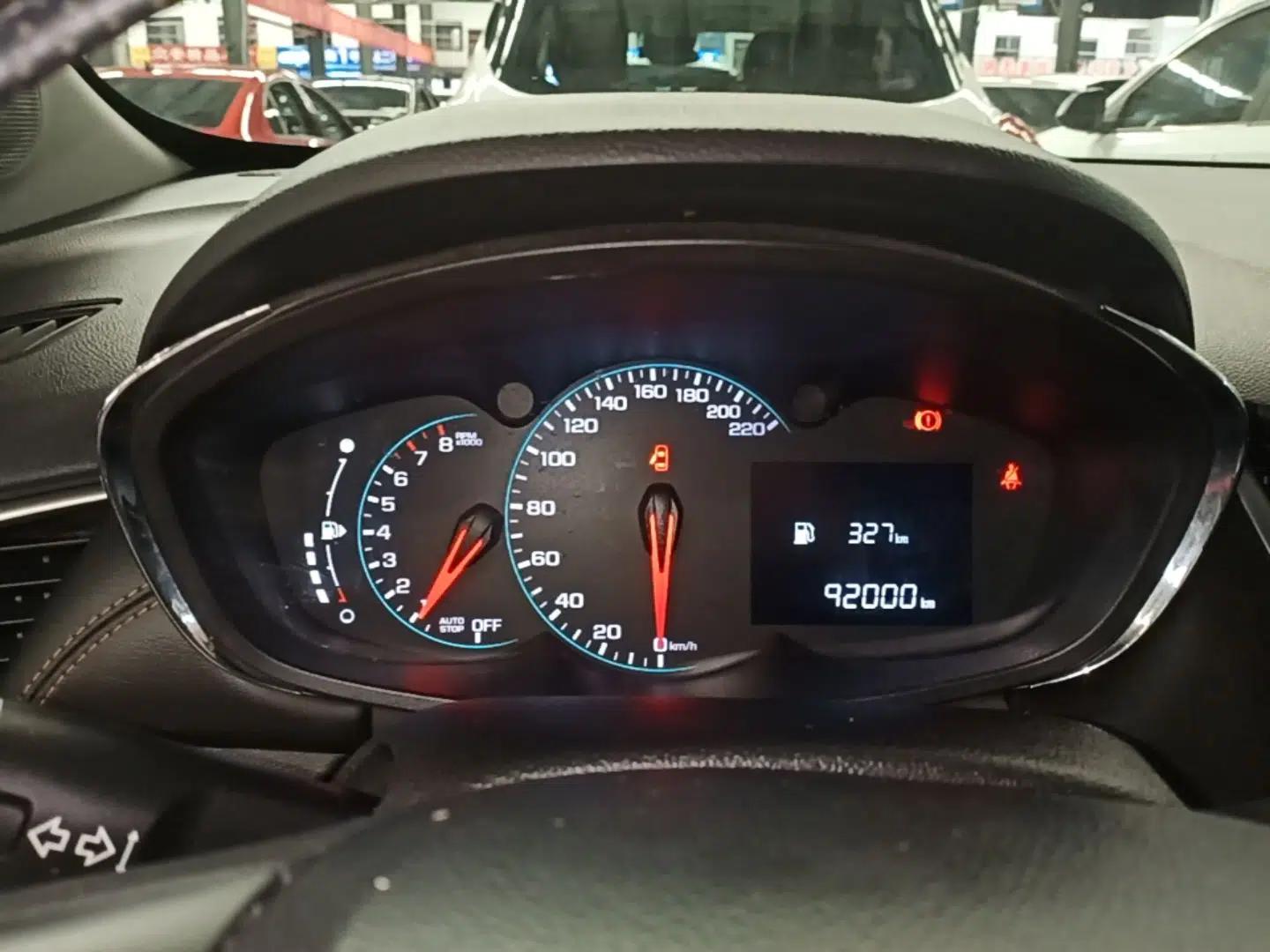Chevrolet Trax 2017 1.4T Manual Two-Wheel Drive Comfort Model — миниатюра 14