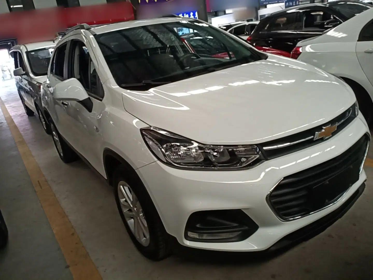 Chevrolet Trax 2017 1.4T Manual Two-Wheel Drive Comfort Model — миниатюра 3