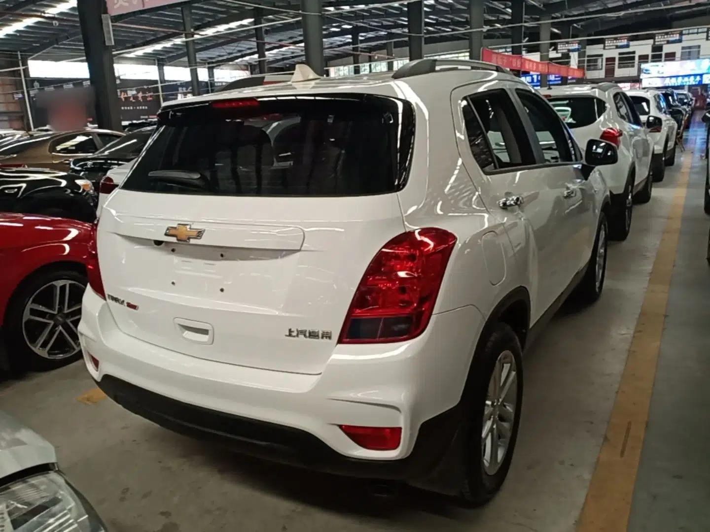 Chevrolet Trax 2017 1.4T Manual Two-Wheel Drive Comfort Model — миниатюра 6