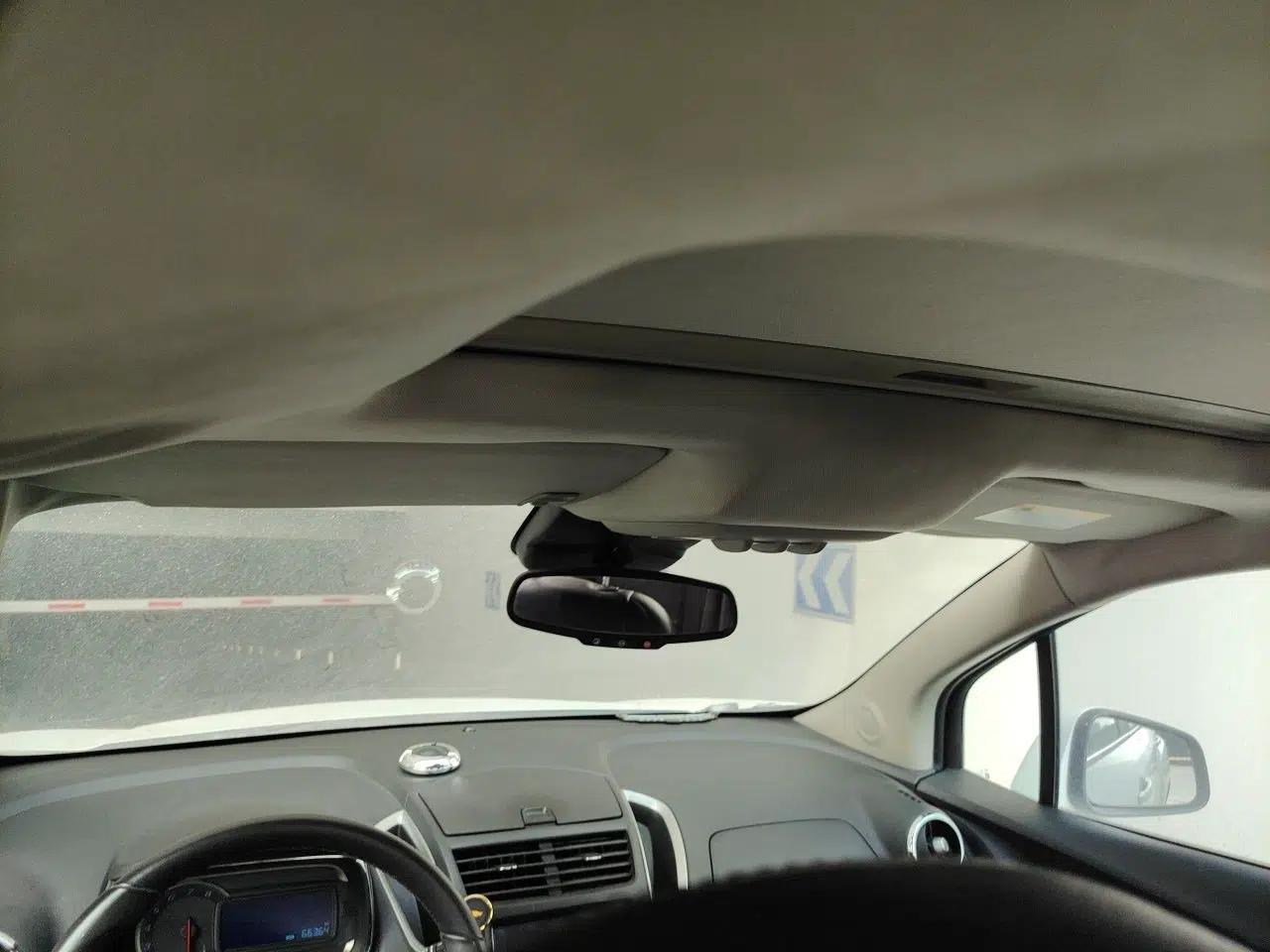 Chevrolet Trax 2014 1.4T Automatic Two-Wheel Drive Luxury Model — миниатюра 18