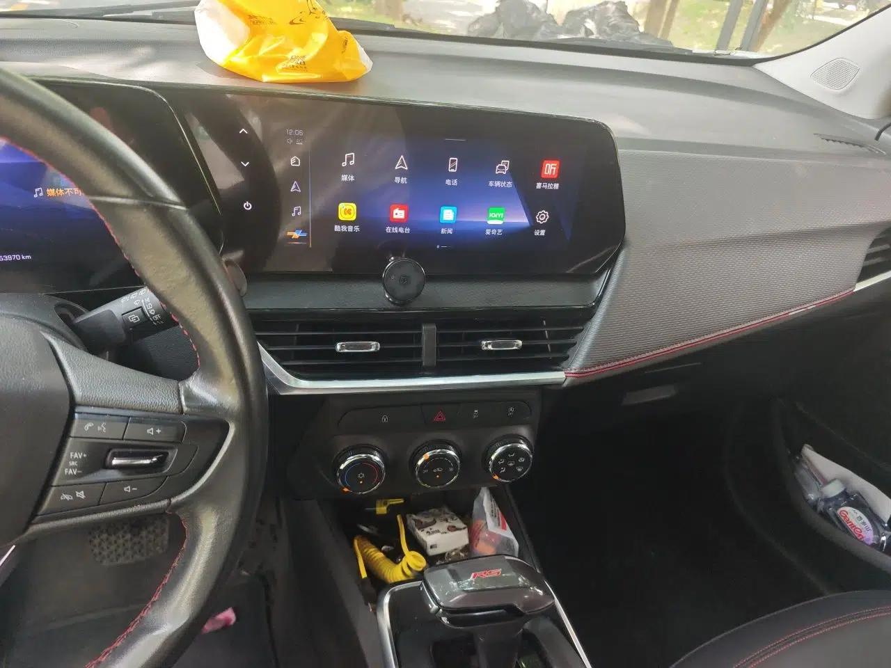 Chevrolet Trax 2022 Encore RS 1.5T CVT Cool — миниатюра 13
