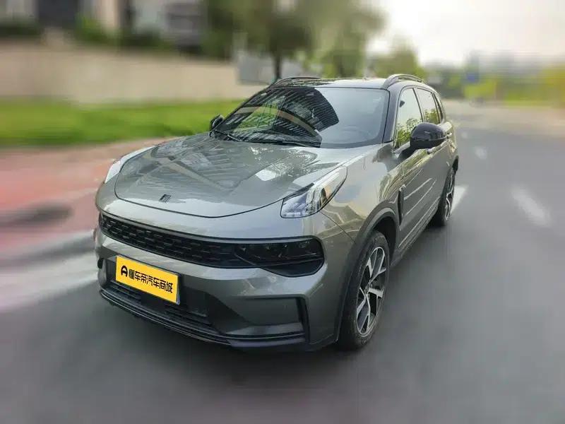 Lynk & Co 01 2021 2.0TD AWD Halo — миниатюра 1