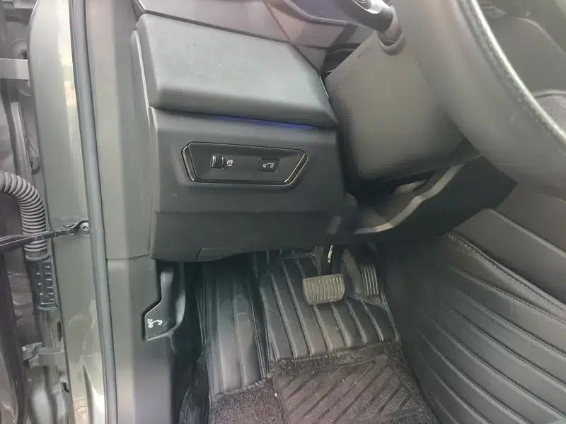 Lynk & Co 01 2021 2.0TD AWD Halo — миниатюра 13