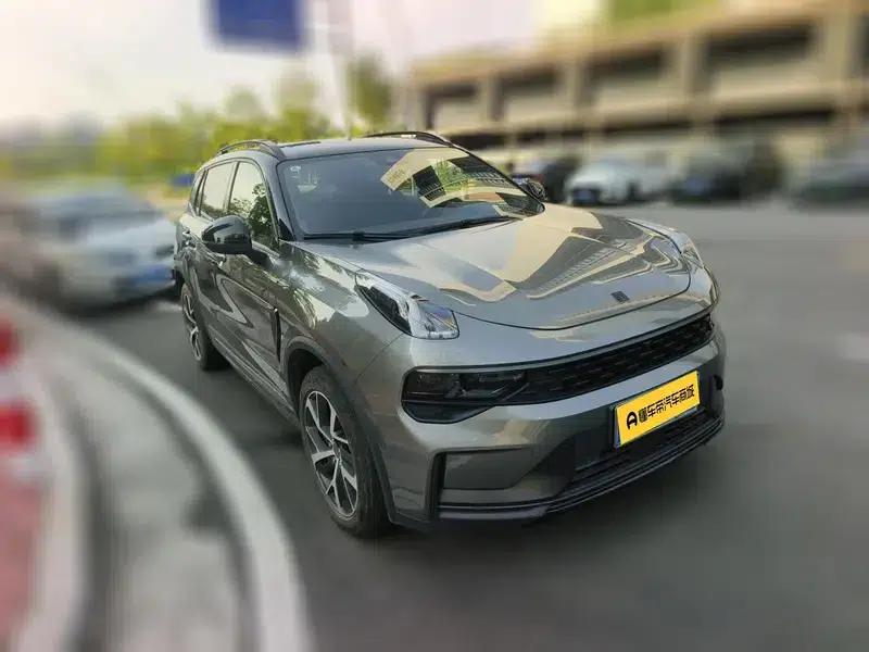 Lynk & Co 01 2021 2.0TD AWD Halo — миниатюра 3