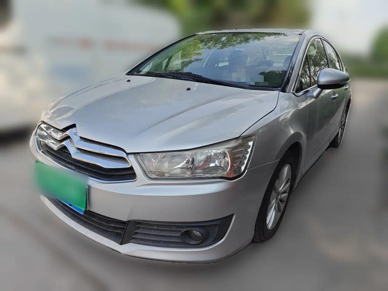 Citroen C-Quatre 2012 Sedan 1.6L Automatic Prestige Model — миниатюра 1