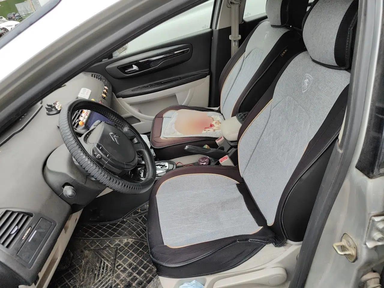 Citroen C-Quatre 2013 Sedan 1.6L Automatic Prestige Model — миниатюра 15