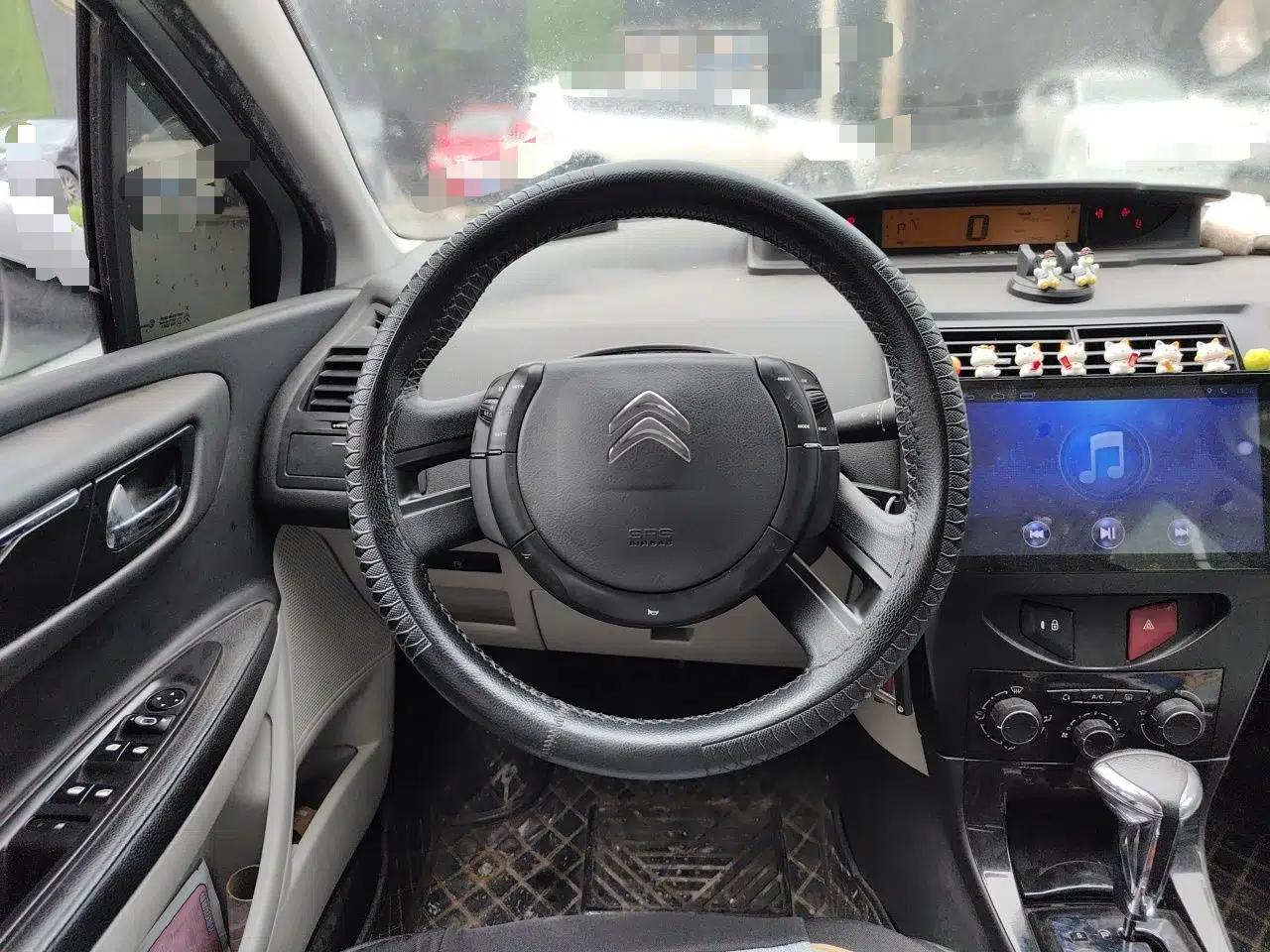 Citroen C-Quatre 2013 Sedan 1.6L Automatic Prestige Model — миниатюра 10