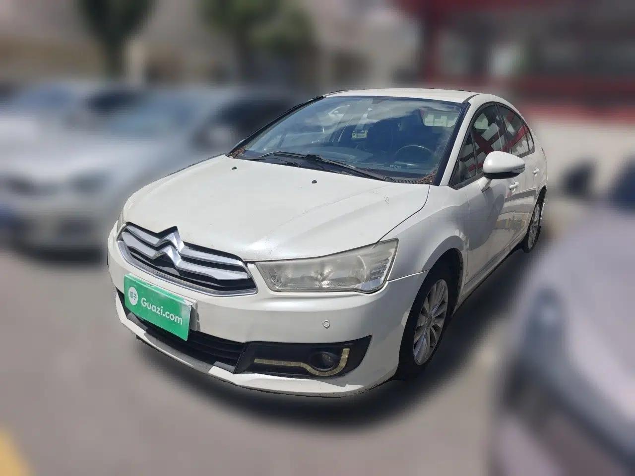 Citroen C-Quatre 2013 Sedan 1.6L Manual - Prestige Model — миниатюра 1