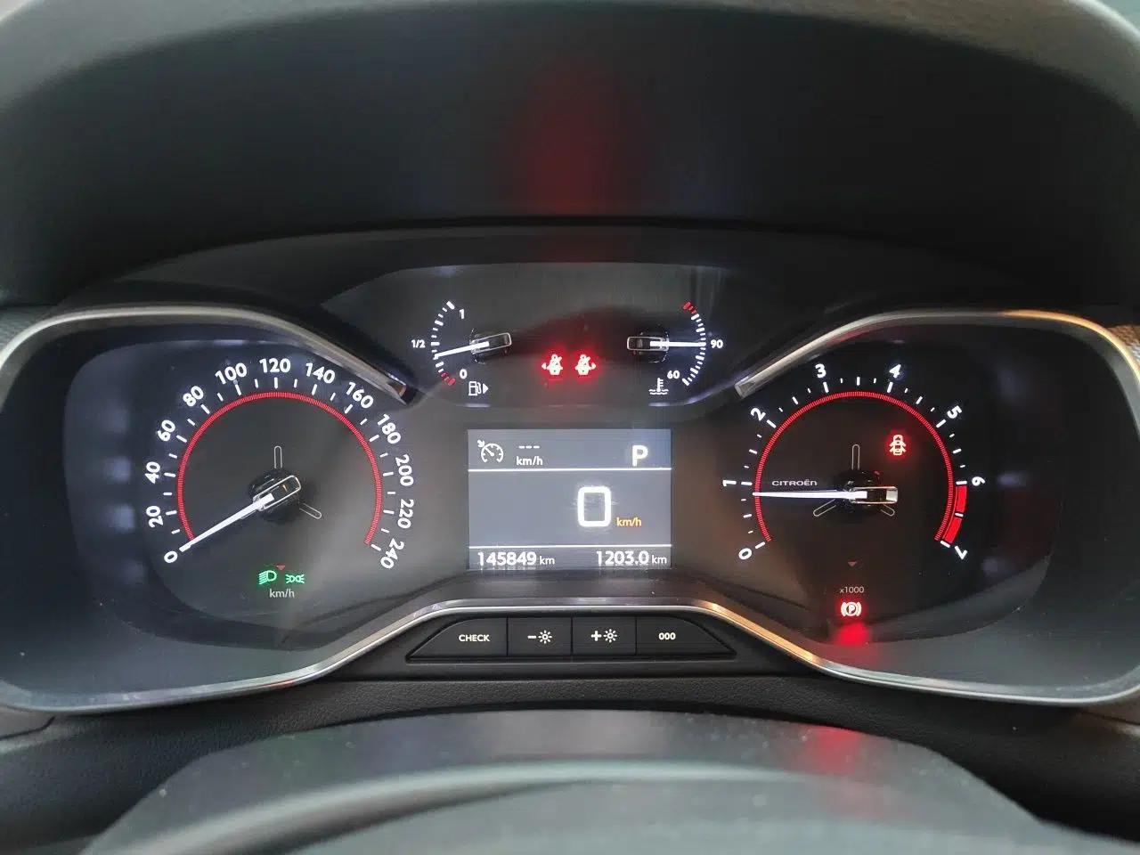 Citroen C5 2017 350THP Automatic Luxury Model — миниатюра 11