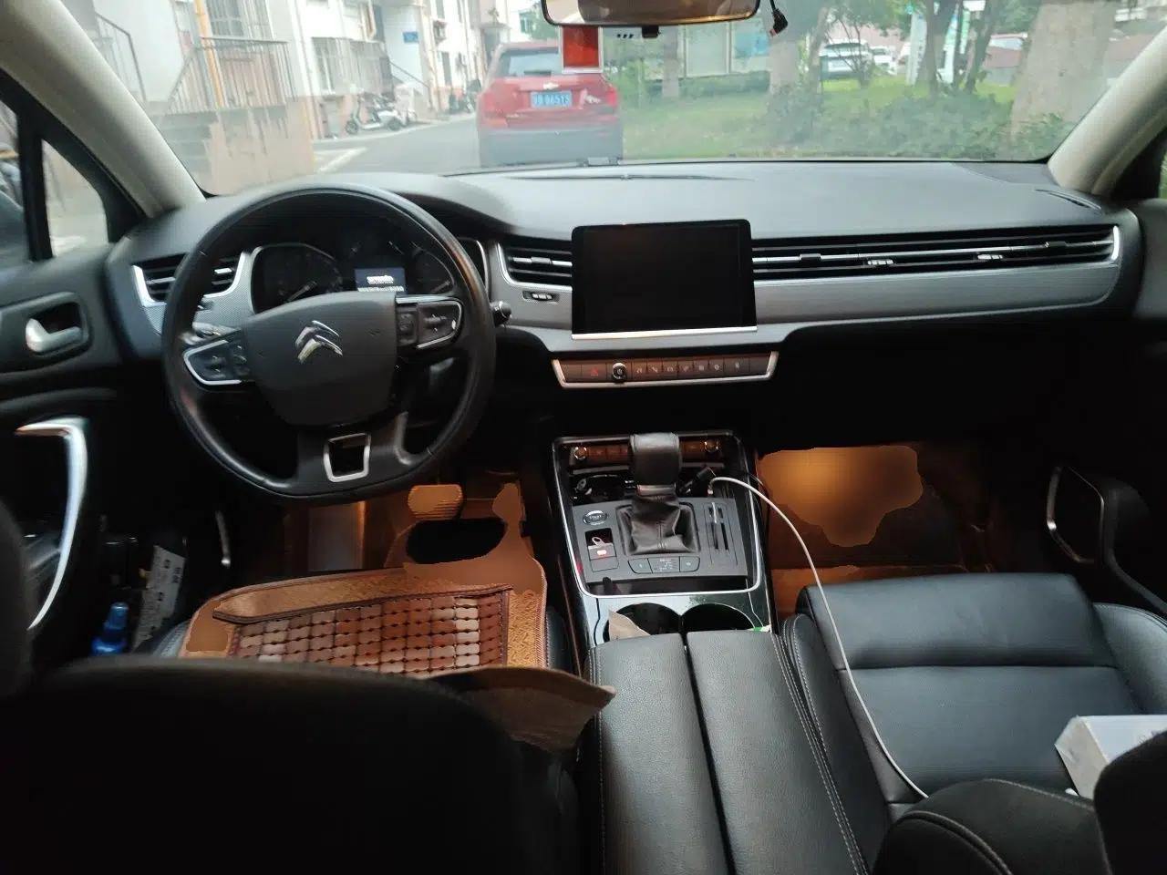 Citroen C5 2017 350THP Automatic Luxury Model — миниатюра 9