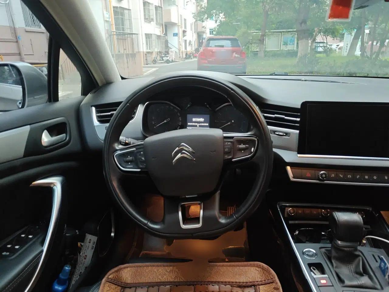 Citroen C5 2017 350THP Automatic Luxury Model — миниатюра 10