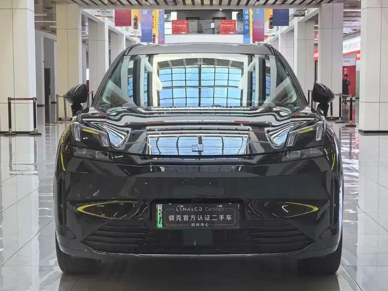 Lynk & Co 08 EM-P 2023 Model, 245km Super Long Range Halo — миниатюра 2