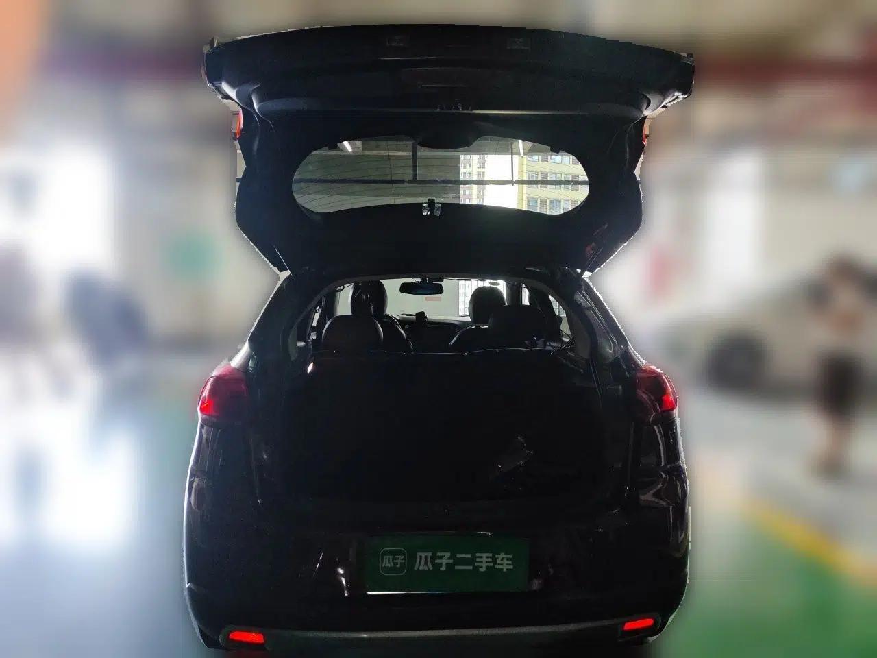 Citroen C3-XR 2015 1.6THP Automatic Flagship Model — миниатюра 19
