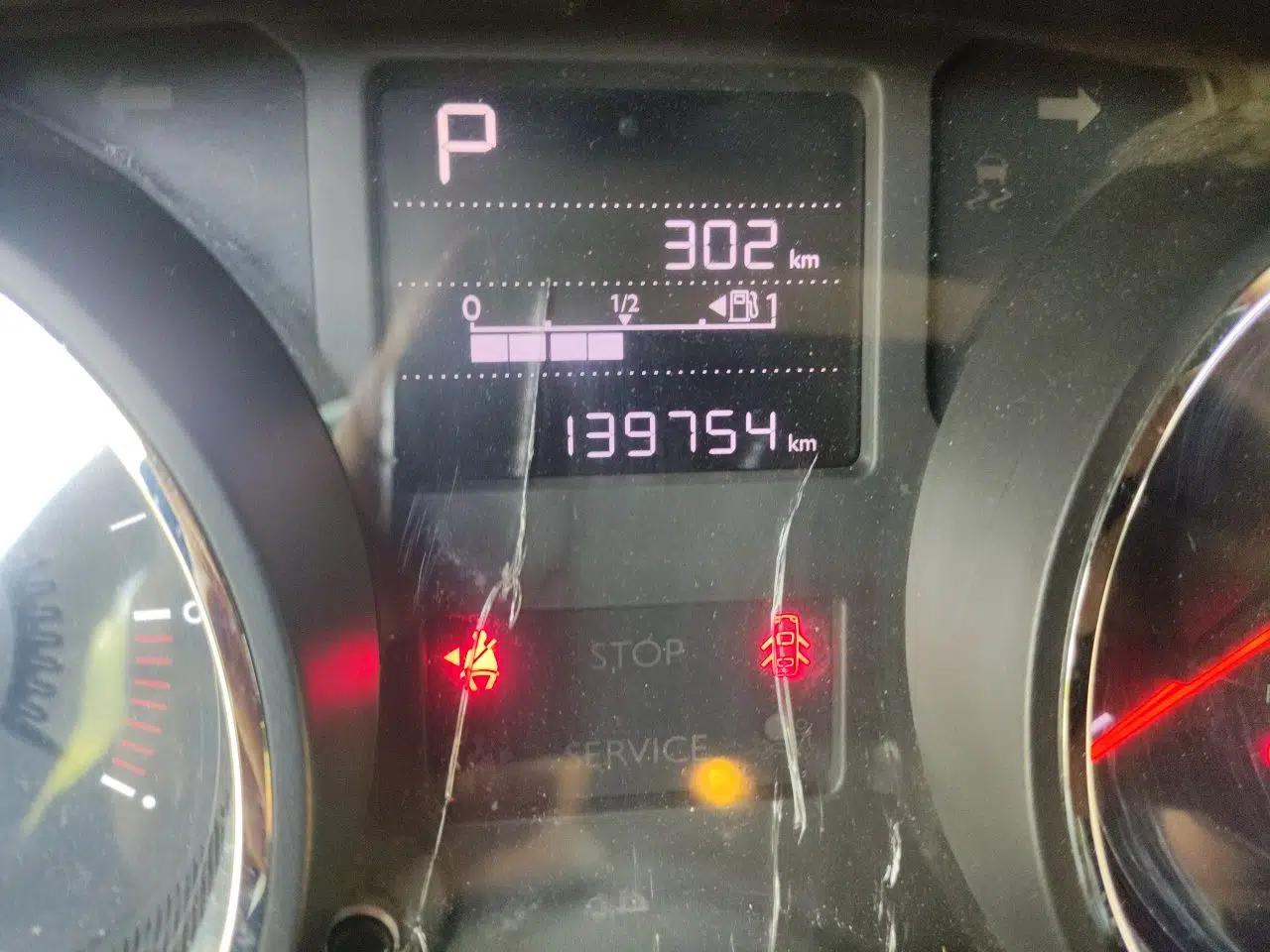 Citroen C3-XR 2015 1.6L Automatic Pioneer Model — миниатюра 12