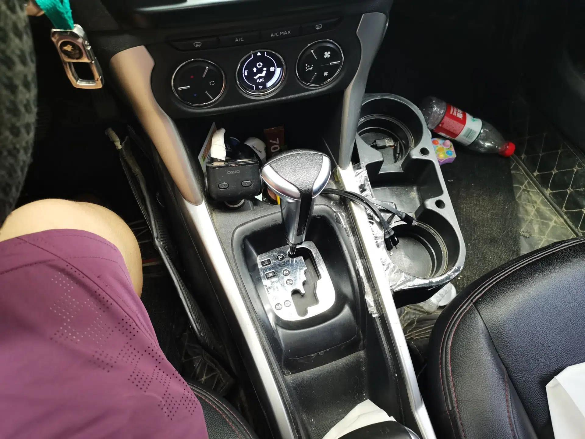 Citroen C3-XR 2015 1.6L Automatic Pioneer Model — миниатюра 14
