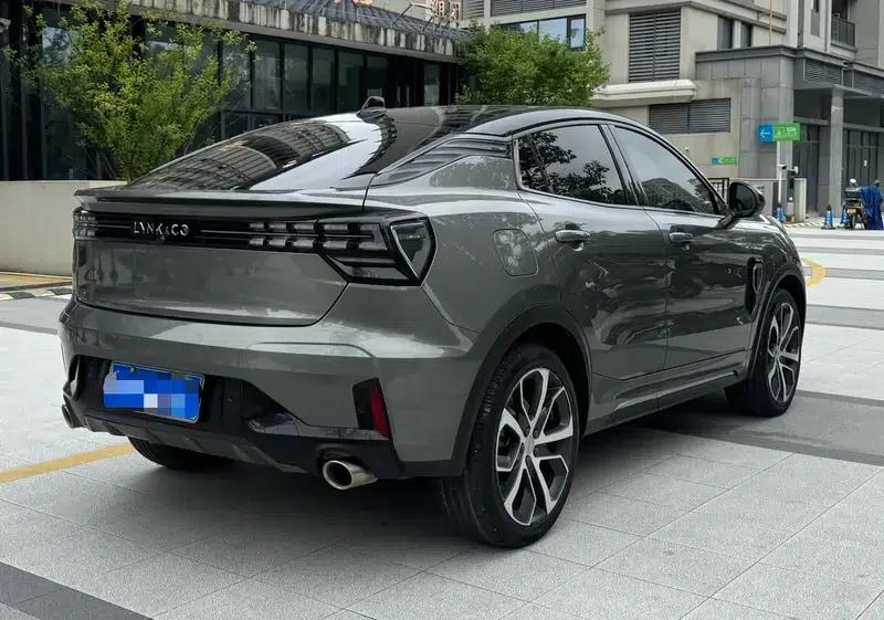 Lynk & Co 05 2020 2.0TD AWD Halo — миниатюра 6