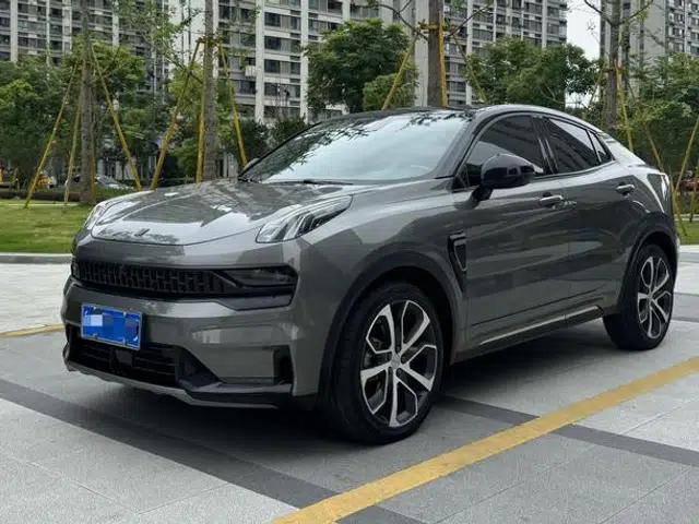 Lynk & Co 05 2020 2.0TD AWD Halo