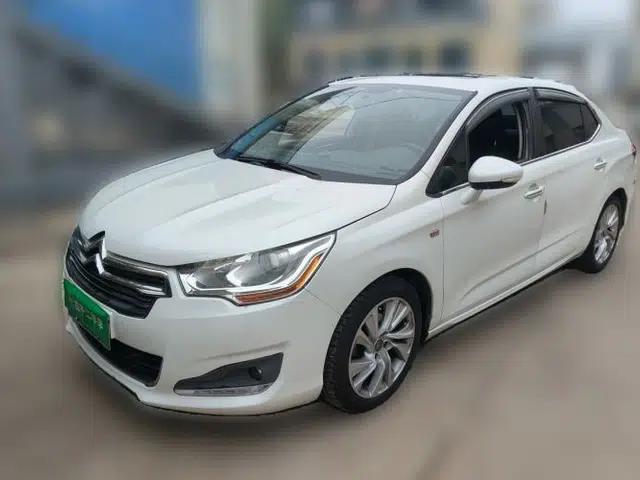 Citroen C4L 2014 1.6THP Intelligent Drive Automatic Dynamic Model