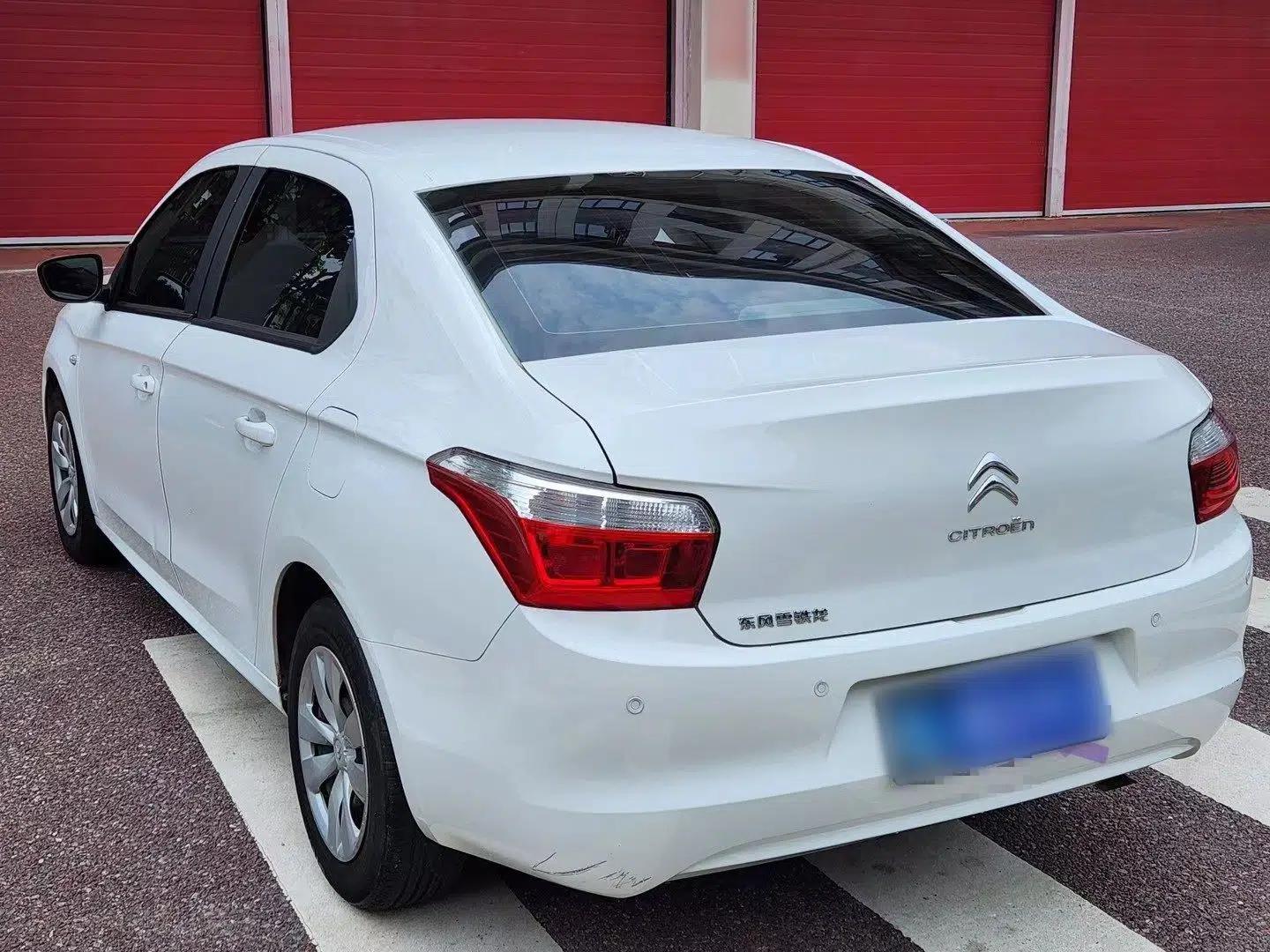 Citroen Elysee 2014 1.6L Automatic Fashion Model — миниатюра 18