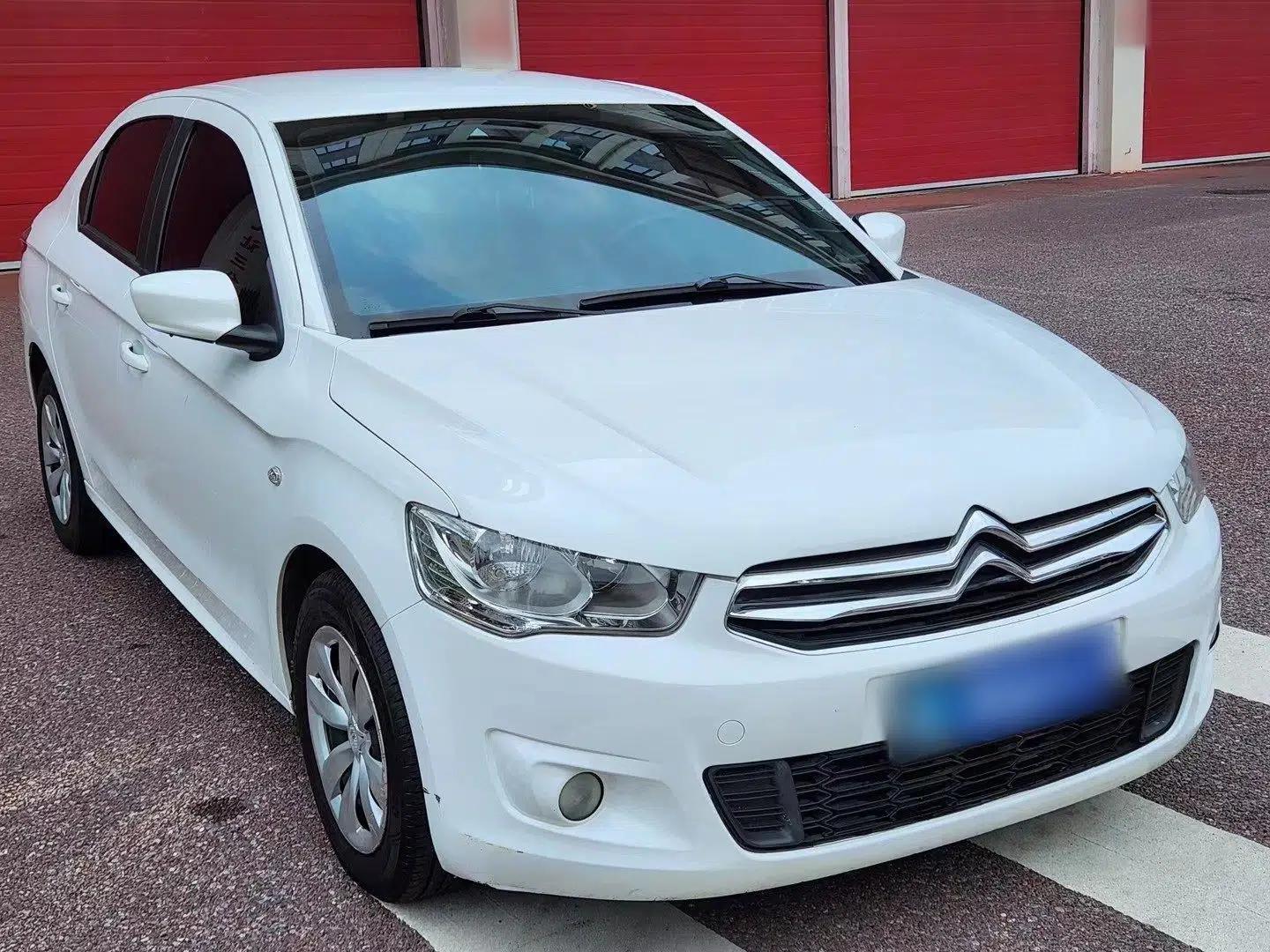 Citroen Elysee 2014 1.6L Automatic Fashion Model — миниатюра 19