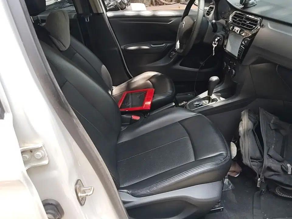 Citroen Elysee 2014 1.6L Automatic Fashion Model — миниатюра 30