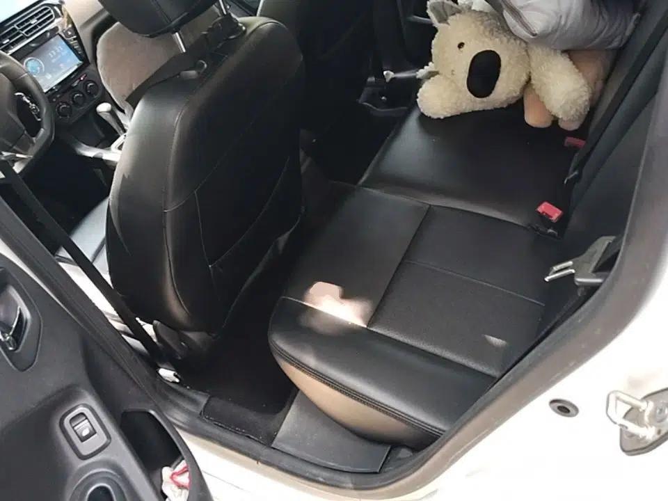 Citroen Elysee 2014 1.6L Automatic Fashion Model — миниатюра 31