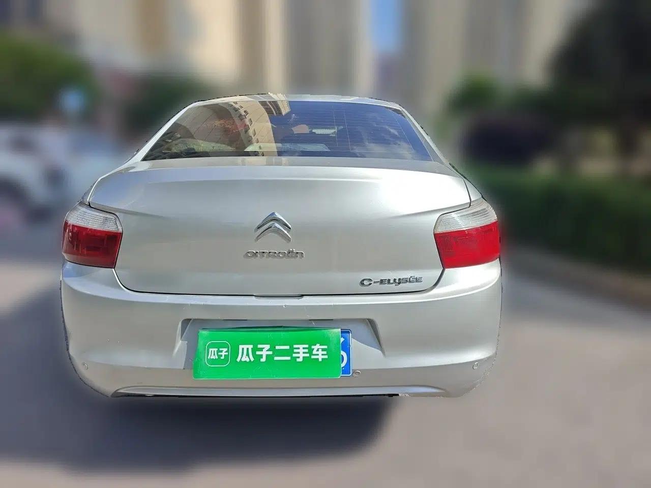 Citroen Elysee 2014 1.6L Manual Fashion Edition — миниатюра 5