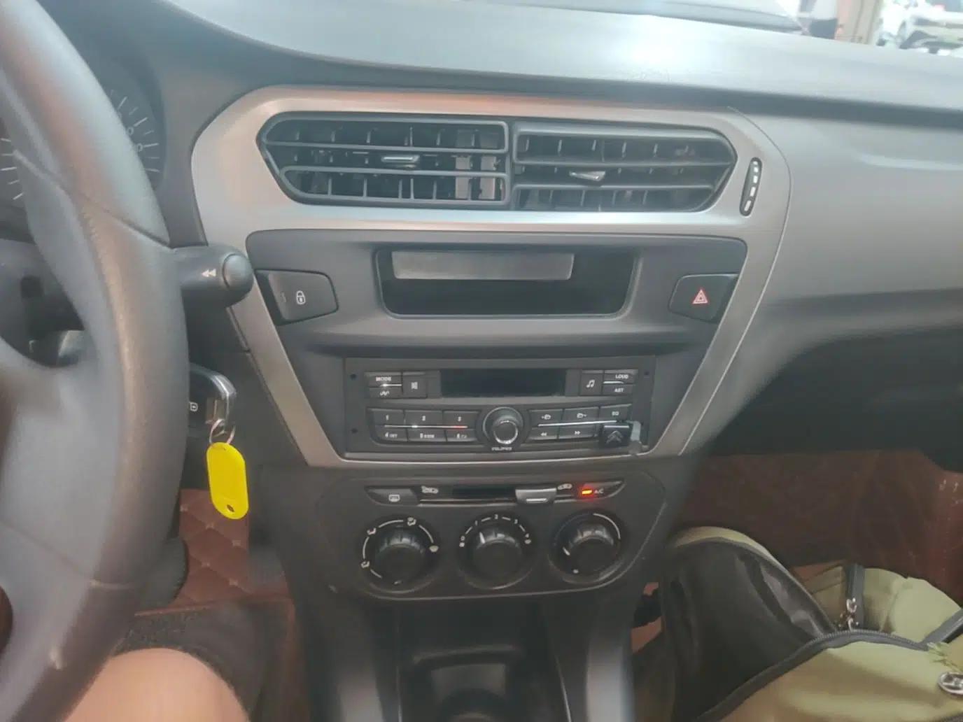 Citroen Elysee 2014 1.6L Manual Fashion Edition — миниатюра 15