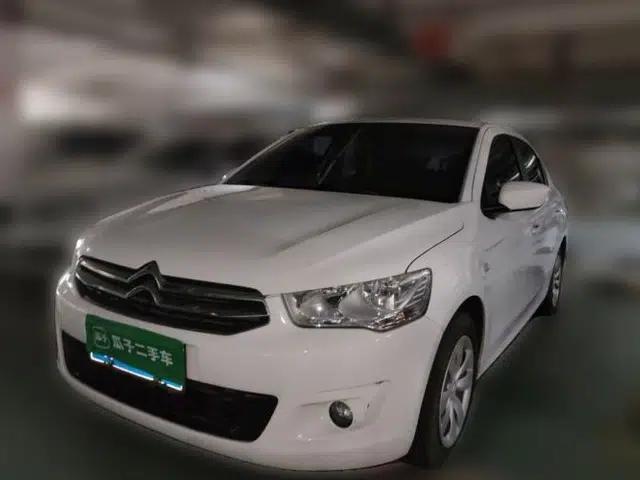 Citroen Elysee 2015 Zhishang Edition 1.6L Manual Fashion Model