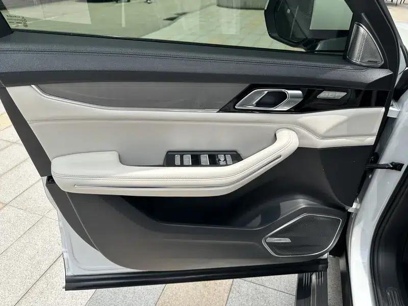 Lynk & Co 09 EM-P 2021 2.0TD Performance Edition Six-Seat Ultra — миниатюра 10
