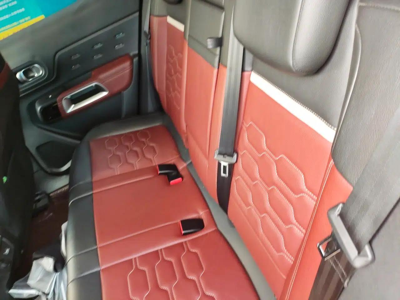 Citroen C5 AIRCROSS 2019 400THP Luxury Edition China VI — миниатюра 17