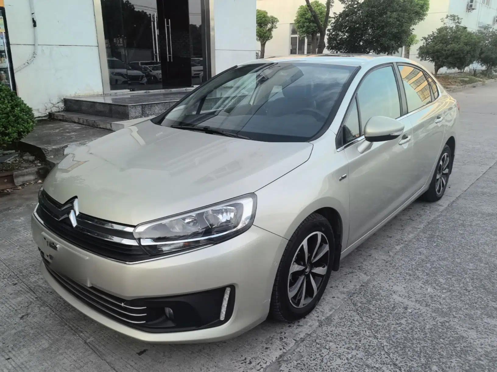 Citroen C4 Sega 2016 1.2THP Automatic Flagship Model — миниатюра 1