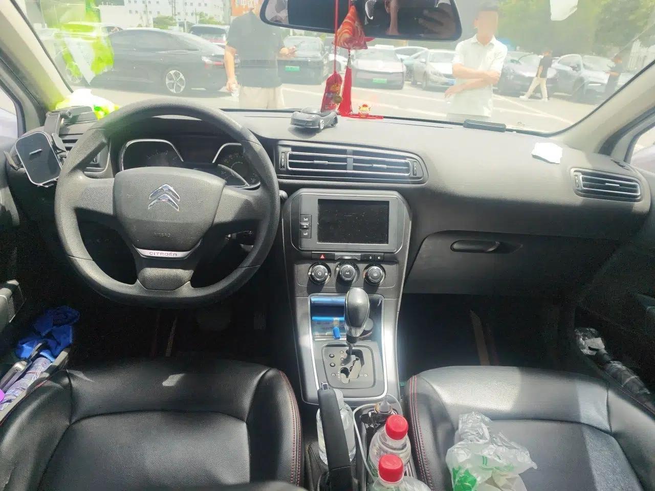 Citroen C4 Sega 2016 1.6L Automatic Comfort Model — миниатюра 9