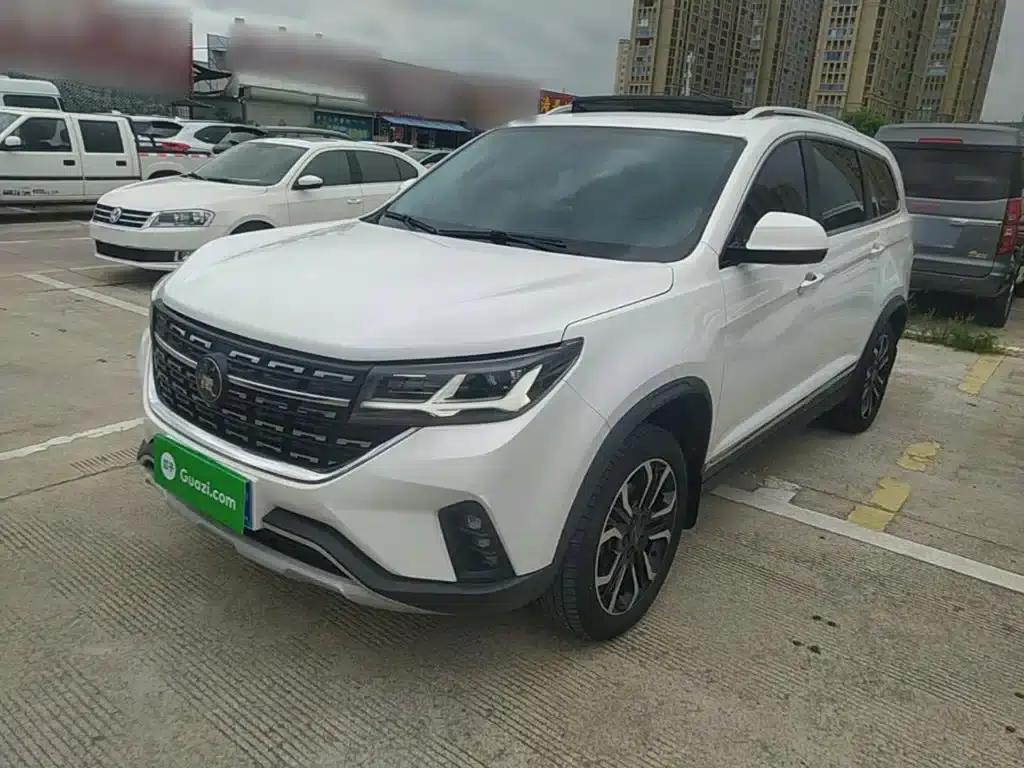 Fengxing T5 2022 Grand Edition 1.5T Automatic Dream Edition 5-seater — миниатюра 2
