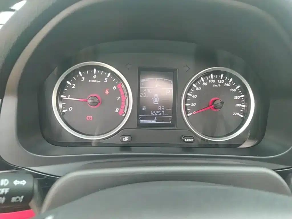 Fengxing T5 2022 Grand Edition 1.5T Automatic Dream Edition 5-seater — миниатюра 12