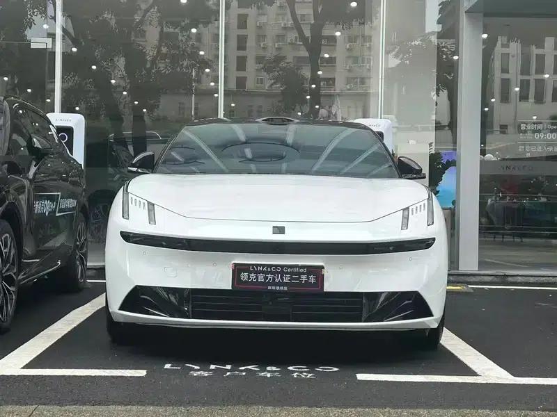 Lynk & Co 10 EM-P 2025 Model 120 AWD Ultra — миниатюра 2