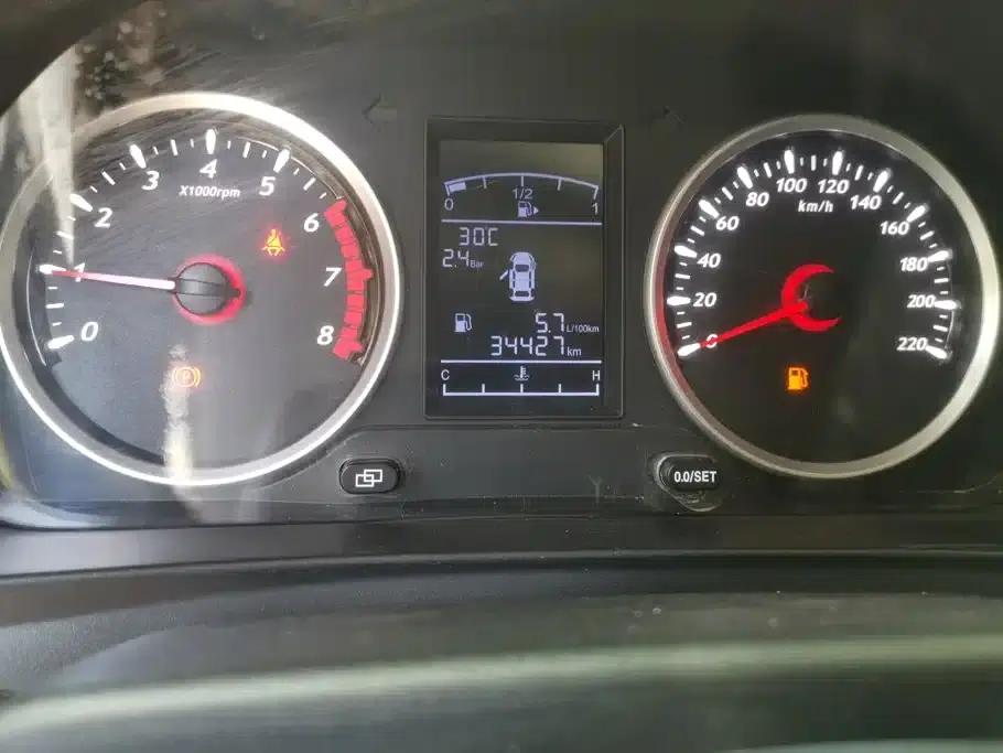 Fengxing SX6 2019 1.6L Manual Premium Edition (National VI Emission Standard) — миниатюра 14