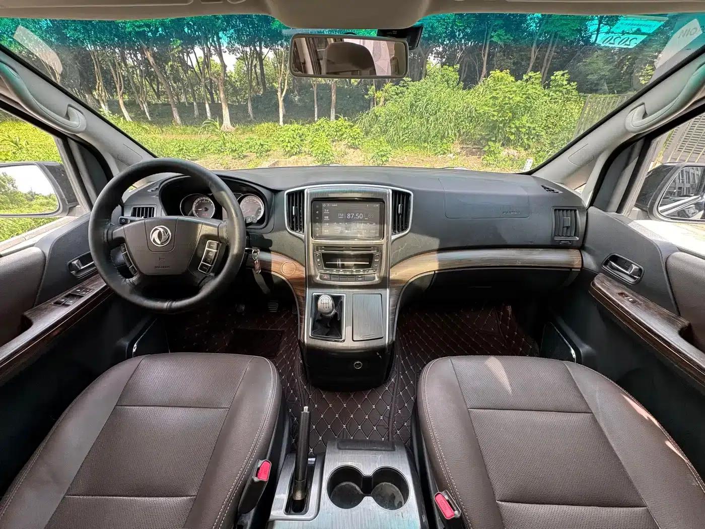 Fengxing CM7 2018 Classic Edition 2.0T Manual Deluxe — миниатюра 7