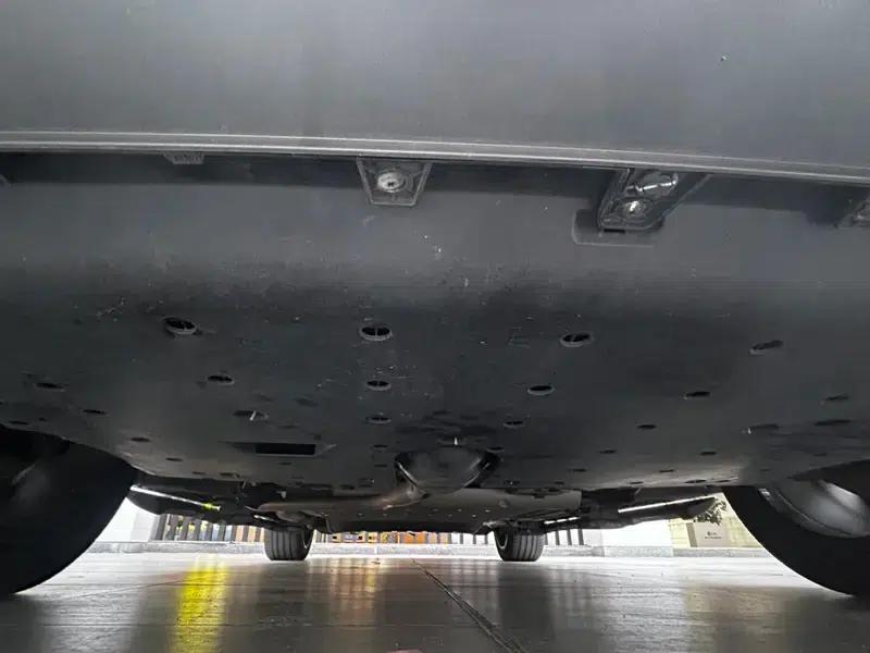 Li Auto L9 2022 Max Edition — миниатюра 12