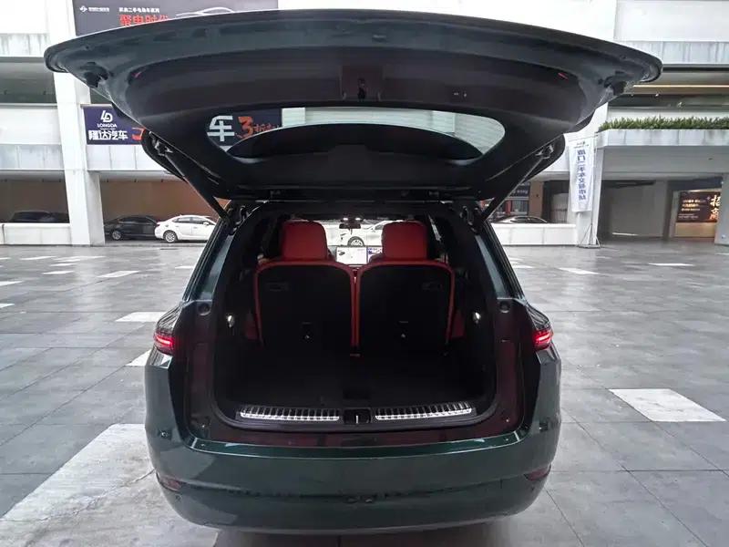 Li Auto L9 2022 Max Edition — миниатюра 17