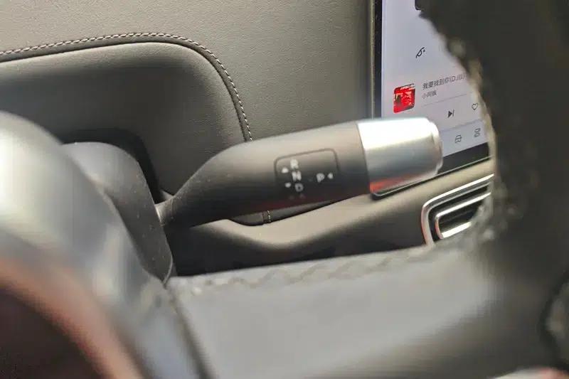 Li Auto L9 2022 Max Edition — миниатюра 15