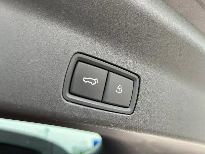 Li Auto L9 2022 Max Edition — миниатюра 15