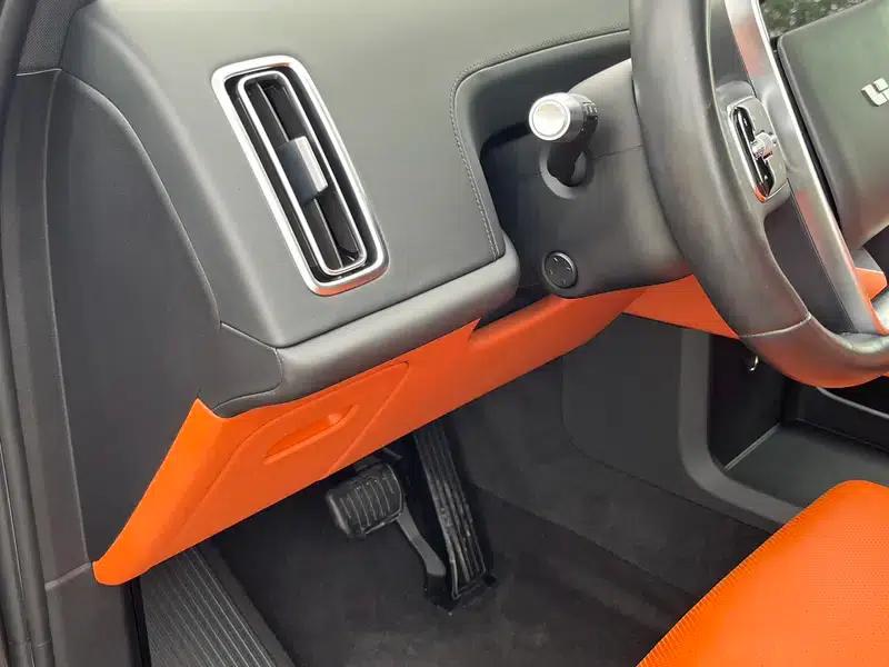 Li Auto L9 2022 Max Edition — миниатюра 19