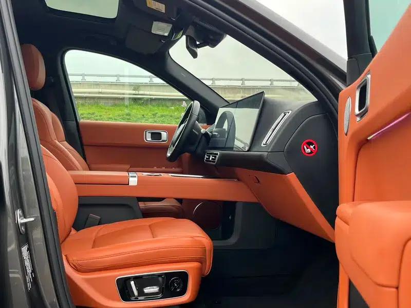 Li Auto L9 2022 Max Edition — миниатюра 32