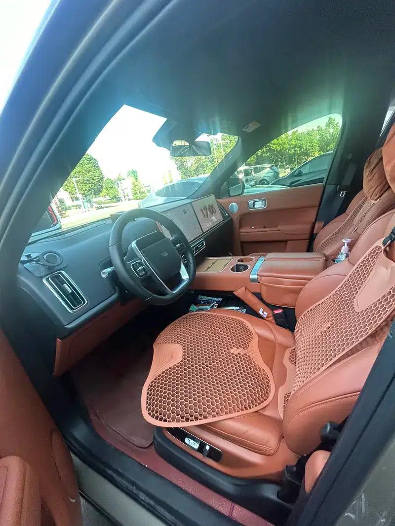 Li Auto L9 2022 Max Edition — миниатюра 7