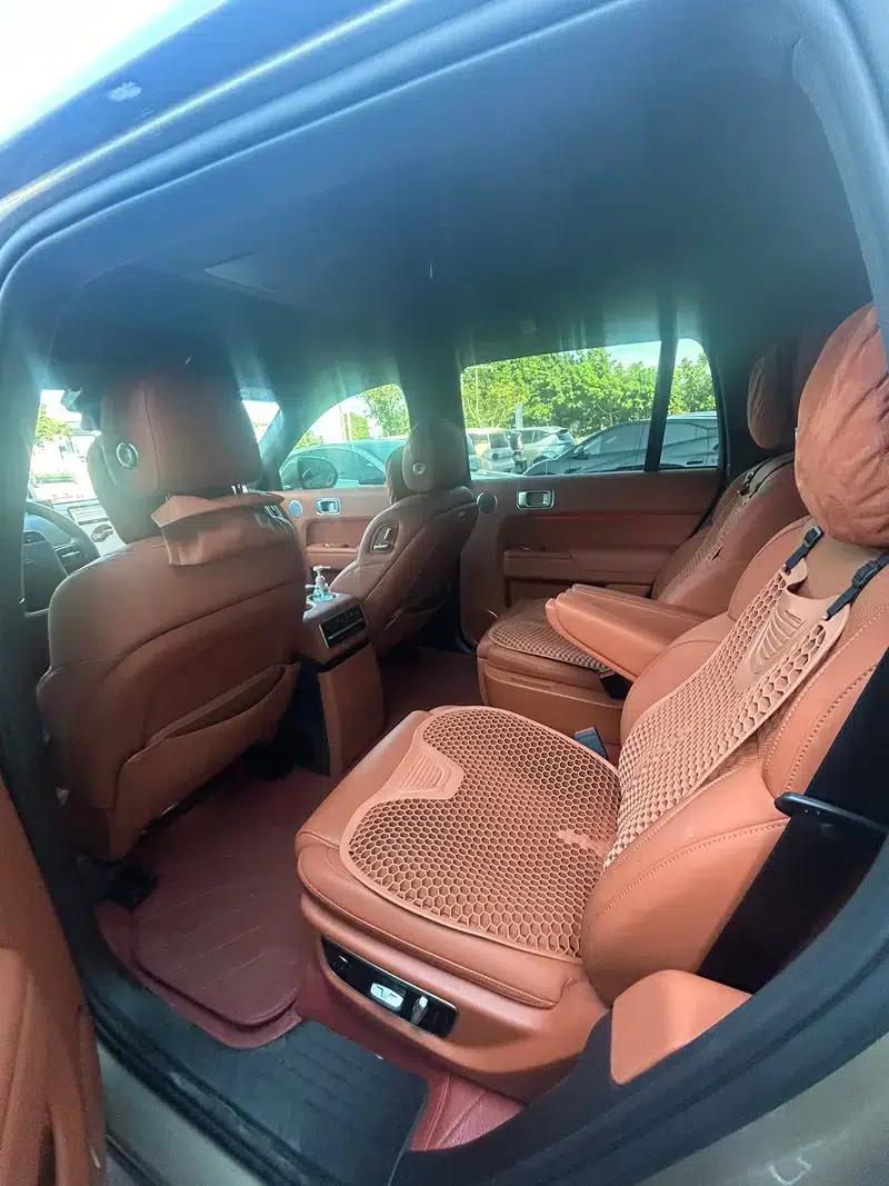 Li Auto L9 2022 Max Edition — миниатюра 9