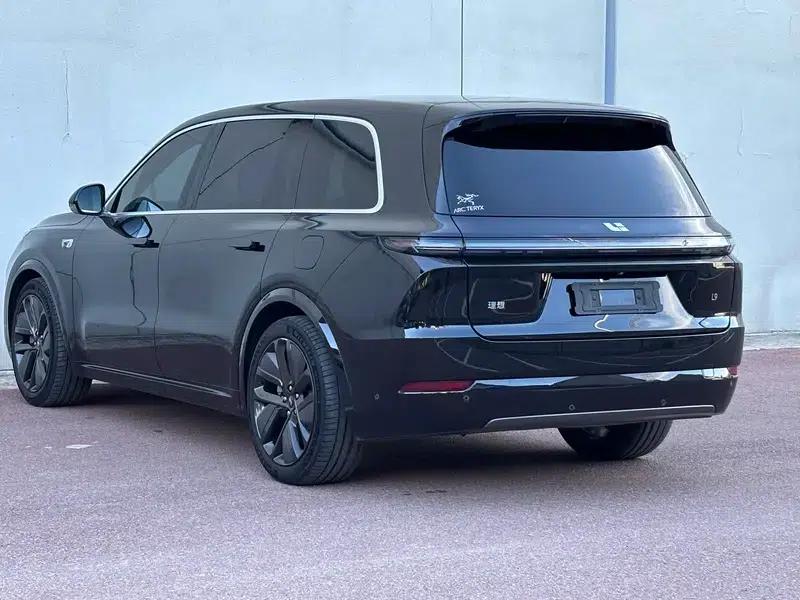 Li Auto L9 2022 Max Edition — миниатюра 4