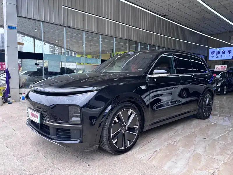 Li Auto L9 2025 Pro Smart Renewal Edition — миниатюра 1