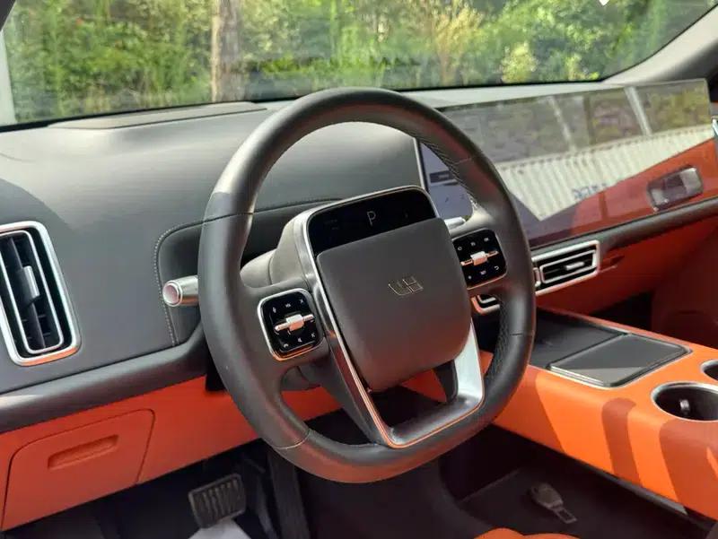 Li Auto L9 2022 Max Edition — миниатюра 10