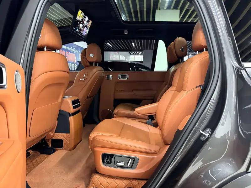 Li Auto L9 2022 Max Edition — миниатюра 25